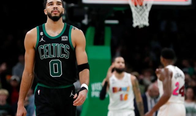 九游娱乐-【现场】绿军连胜被热火终结 输球释出危险信号